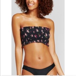Women's Smocked Underwire Bandeau Bikini Top